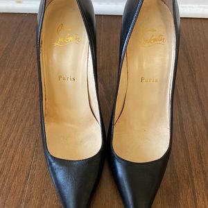 “AUTHENTIC” CHRISTIAN LOUBOUTIN ❣️
